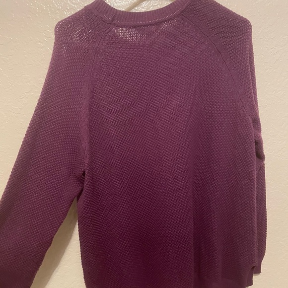 Sweater - Picture 2 of 4